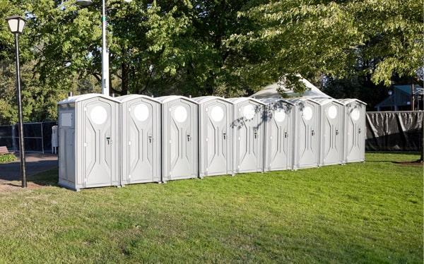 VIP Luxury Porta Potty Rentals Elk Grove Village IL
